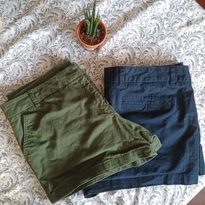 2 cargo shorts
